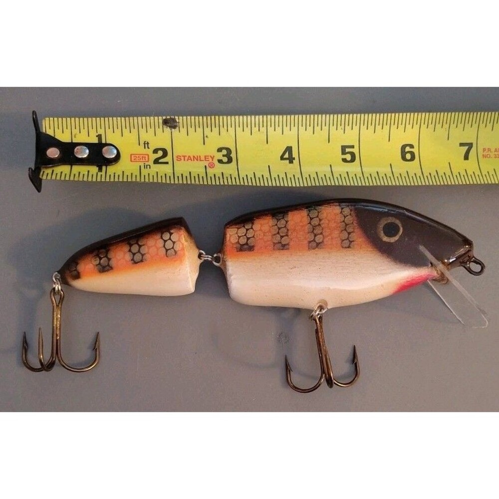 Vintage Wood Jointed 7 Inch Perch Design Shallow Running Musky Crankbait